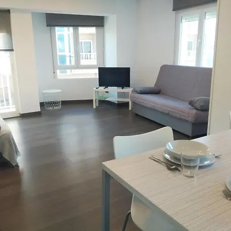 Castillo 3000 Apartment *